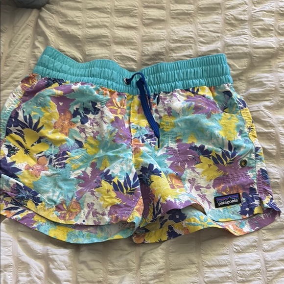Patagonia Other - Patagonia Floral Swim Shorts - kid's size large